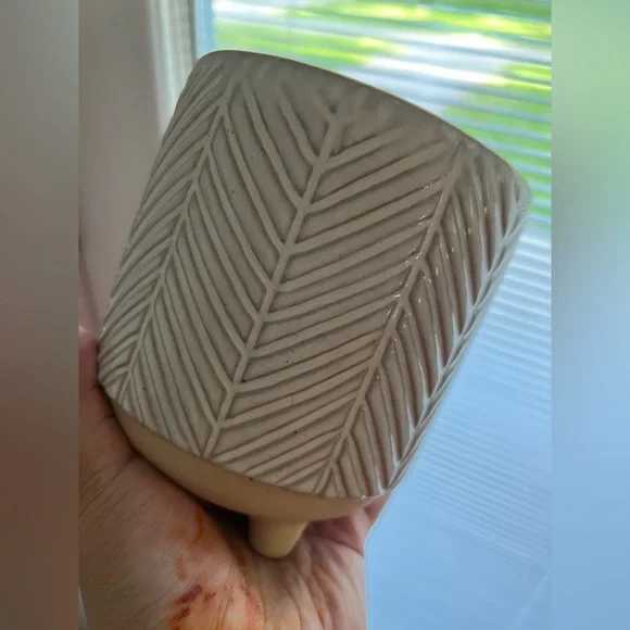 Ceramic planter - Picture 5 of 7